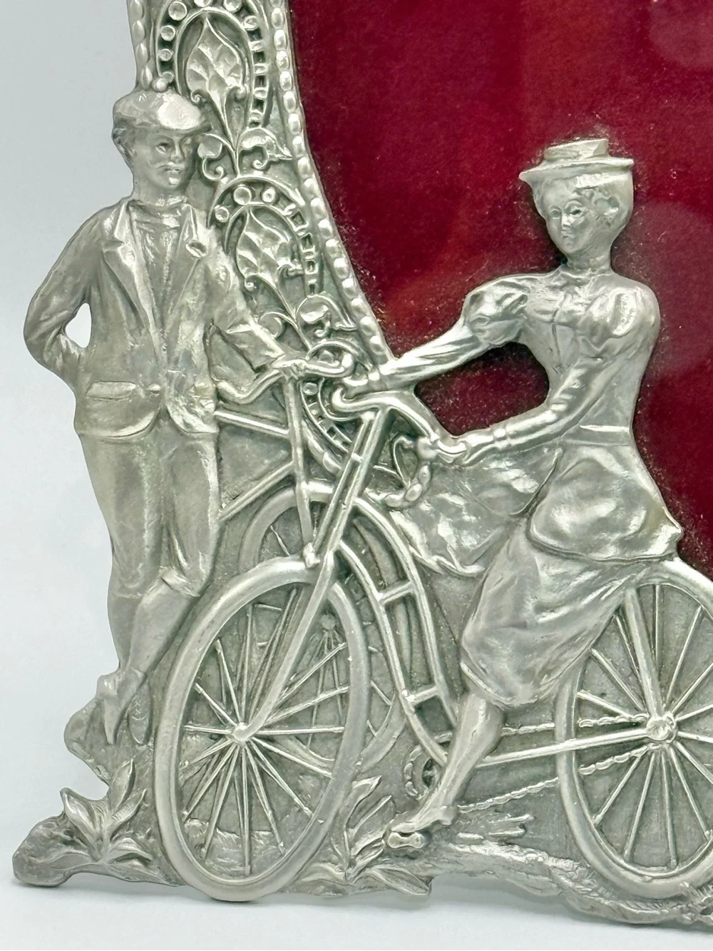 VTG Filigree Pewter Picture Frame Victorian Parisian Bicycle scene 4x6- 7X8 - Picture 2 of 8
